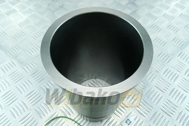 Kolbenschmidt TCD7.8 / D8H 89915110 - Pistons/ Anneaux/ Manchons pour Engins de chantier: photos 3 Kolbenschmidt TCD7.8 / D8H 89915110 - Pistons/ Anneaux/ Manchons pour Engins de chantier: photos 3
