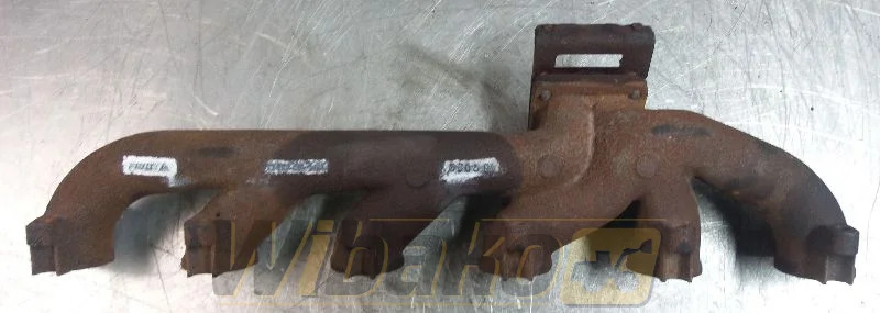 Komatsu SAA6D114E-3 - Collecteur d'échappement pour Engins de chantier: photos 1 Komatsu SAA6D114E-3 - Collecteur d'échappement pour Engins de chantier: photos 1