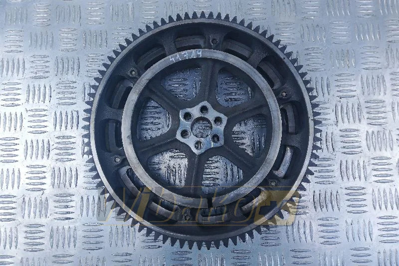 Liebherr D9508 10118023/10116095/9079140 - Arbre à cames pour Engins de chantier: photos 2 Liebherr D9508 10118023/10116095/9079140 - Arbre à cames pour Engins de chantier: photos 2