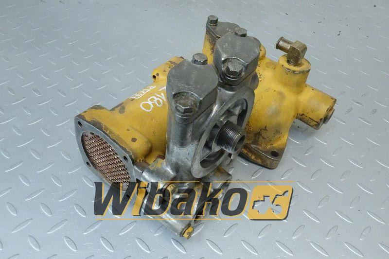 Oil radiator (cooler) for engine Caterpillar 3304 7N-0165 - Radiateur d'huile: photos 1 Oil radiator (cooler) for engine Caterpillar 3304 7N-0165 - Radiateur d'huile: photos 1