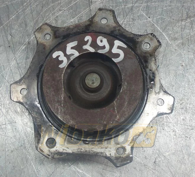 Perkins 1306 1830606C95/1830606C94/1817629C1 - Pompe à eau: photos 1 Perkins 1306 1830606C95/1830606C94/1817629C1 - Pompe à eau: photos 1