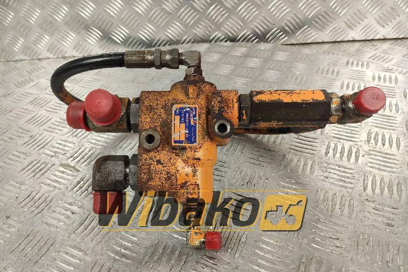 Valves set Danfoss OLS120 152B2240 - Valve hydraulique pour Engins de chantier: photos 1 Valves set Danfoss OLS120 152B2240 - Valve hydraulique pour Engins de chantier: photos 1