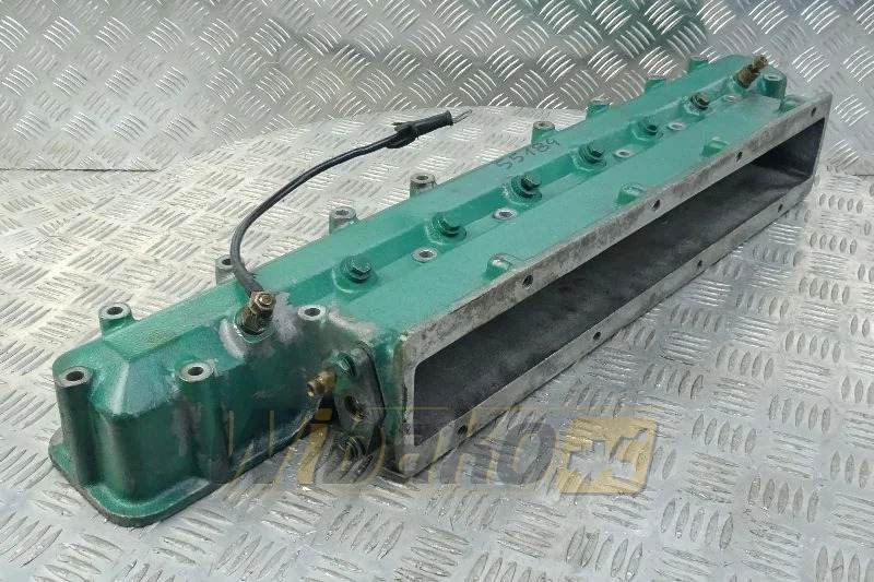 Volvo Penta 848551 - Collecteur d'admission pour Engins de chantier: photos 1 Volvo Penta 848551 - Collecteur d'admission pour Engins de chantier: photos 1