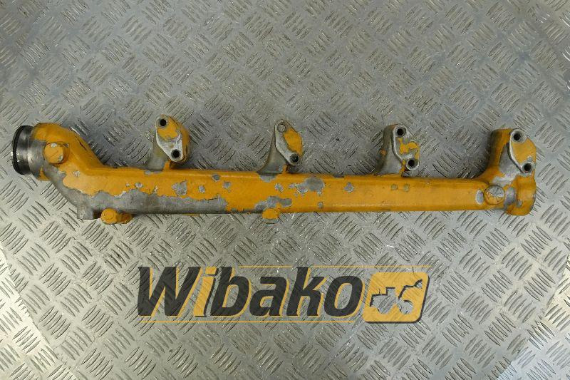 Water mainfold Liebherr 3020399 - Collecteur d'admission pour Engins de chantier: photos 1 Water mainfold Liebherr 3020399 - Collecteur d'admission pour Engins de chantier: photos 1