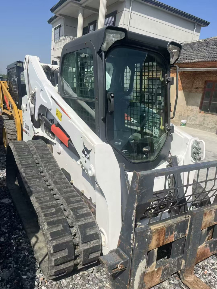 BOBCAT T770 - Nacelle ciseaux: photos 3 BOBCAT T770 - Nacelle ciseaux: photos 3