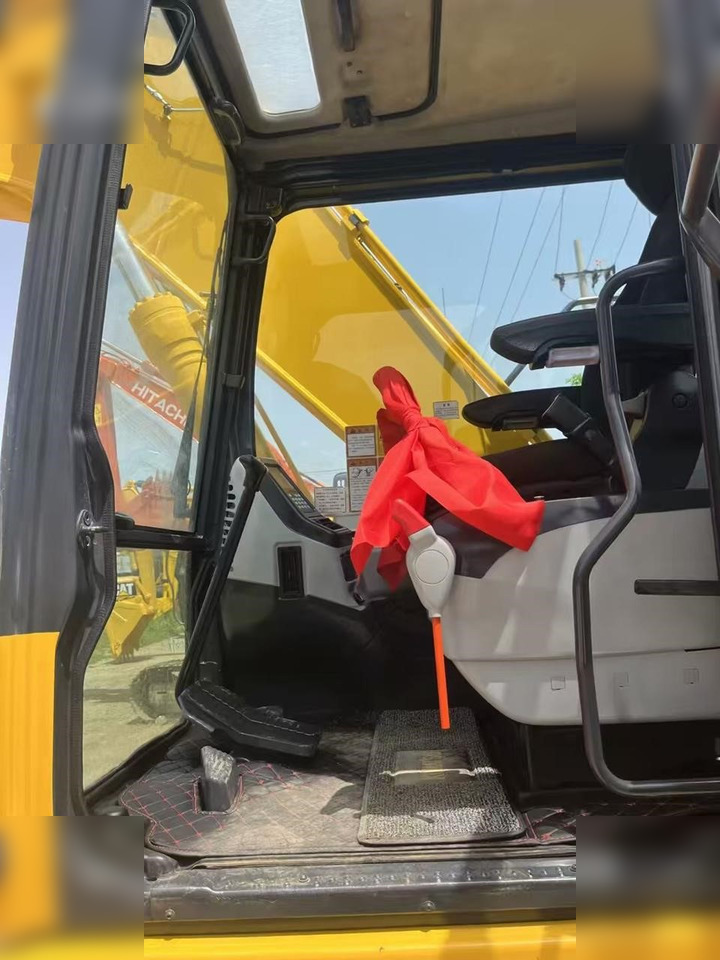 Pelle sur chenille KOMATSU PC160 LC-7: photos 13 Pelle sur chenille KOMATSU PC160 LC-7: photos 13