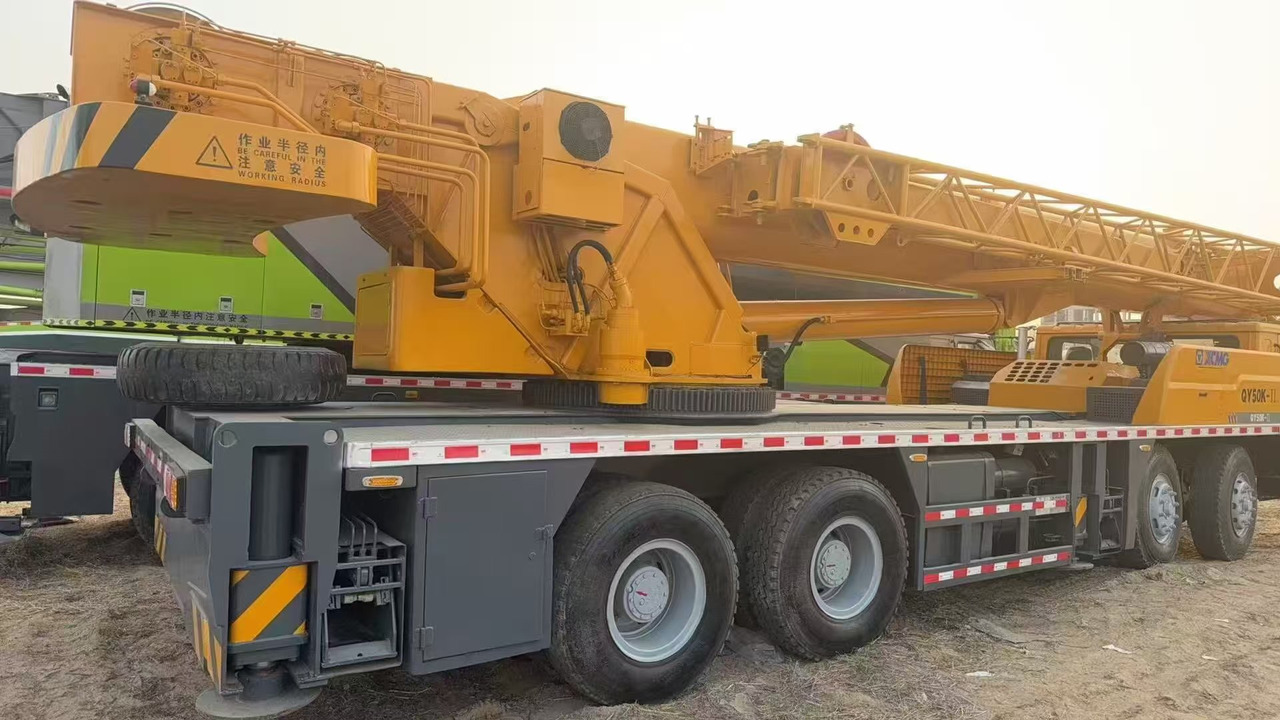 XCMG QY50K-1 - Grue mobile: photos 2 XCMG QY50K-1 - Grue mobile: photos 2