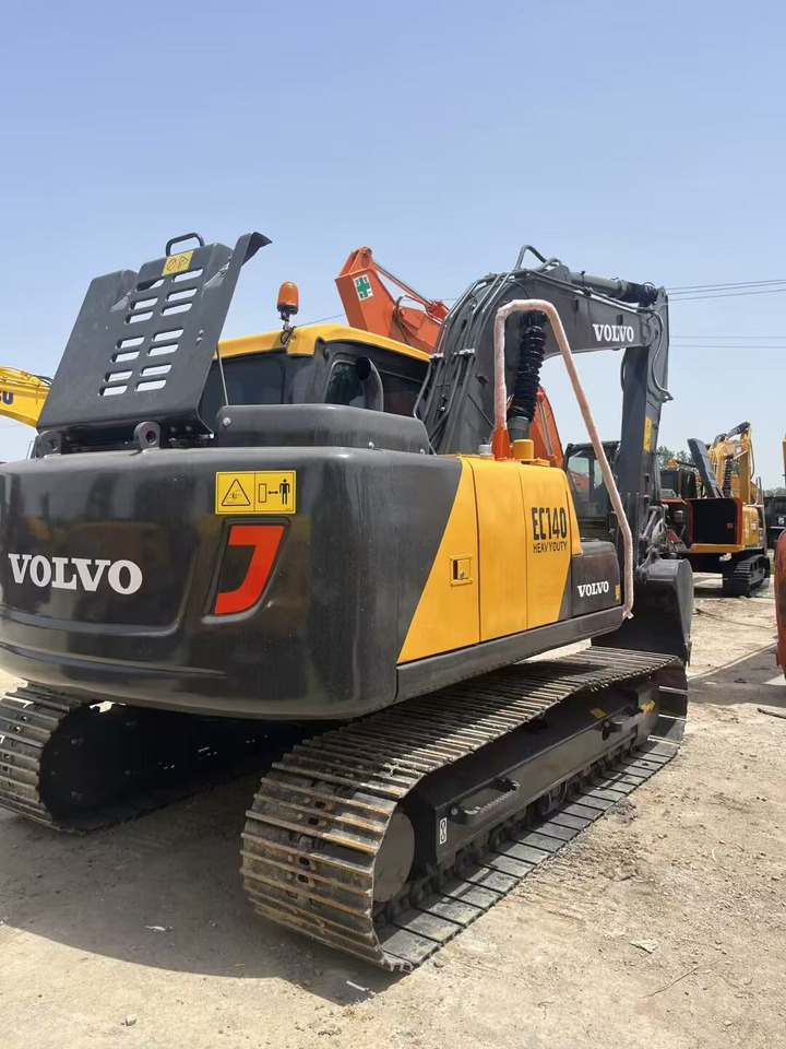 Pelle sur chenille volvo EC140: photos 17