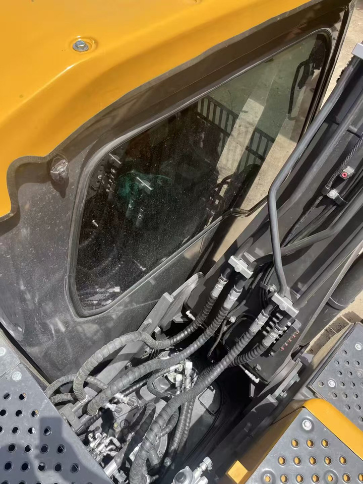 Pelle sur chenille volvo EC140: photos 16