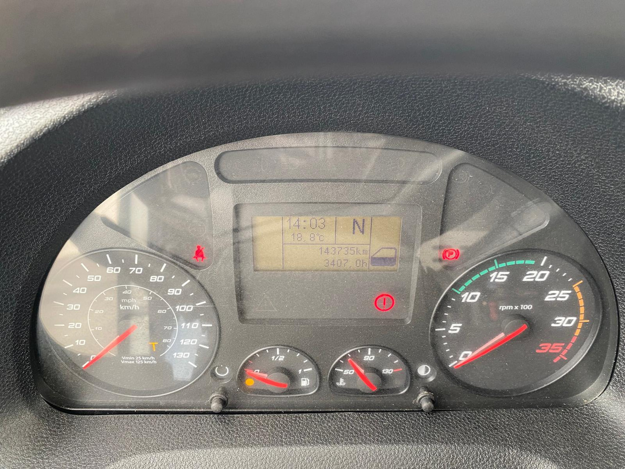 IVECO 75E16 en leasing occasion IVECO 75E16: photos 14