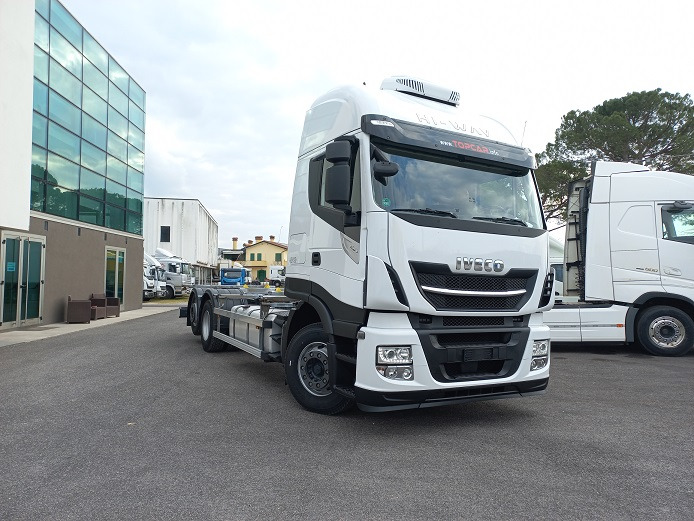 IVECO AS260S48 - Châssis cabine: photos 5 IVECO AS260S48 - Châssis cabine: photos 5