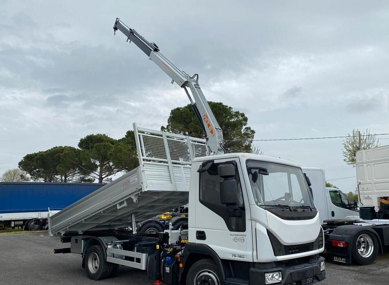 IVECO EUROCARGO 75E16 2019 RIBALTABILE E GRU - Camion benne, Camion grue: photos 4 IVECO EUROCARGO 75E16 2019 RIBALTABILE E GRU - Camion benne, Camion grue: photos 4