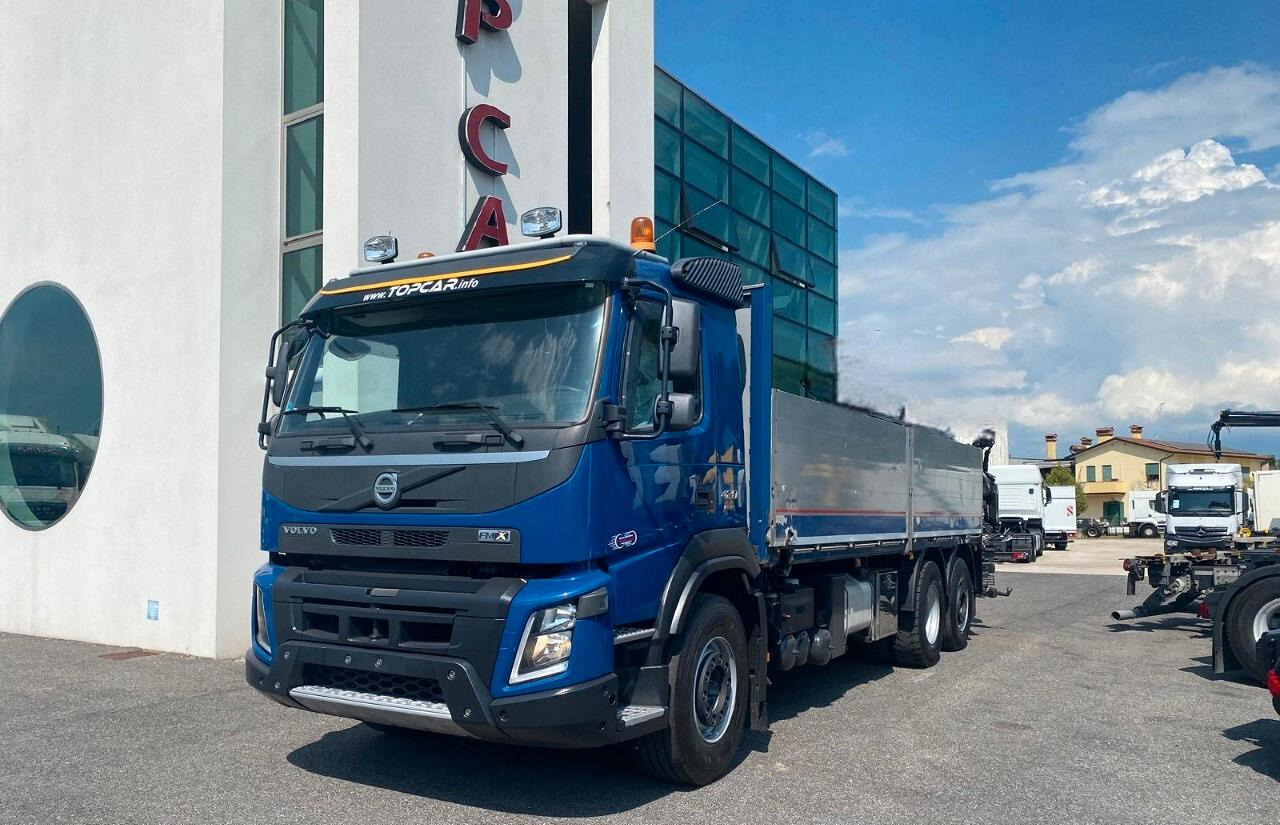 VOLVO FM420 CASSONE FISSO EURO 6 2015 - Camion plateau: photos 1 VOLVO FM420 CASSONE FISSO EURO 6 2015 - Camion plateau: photos 1