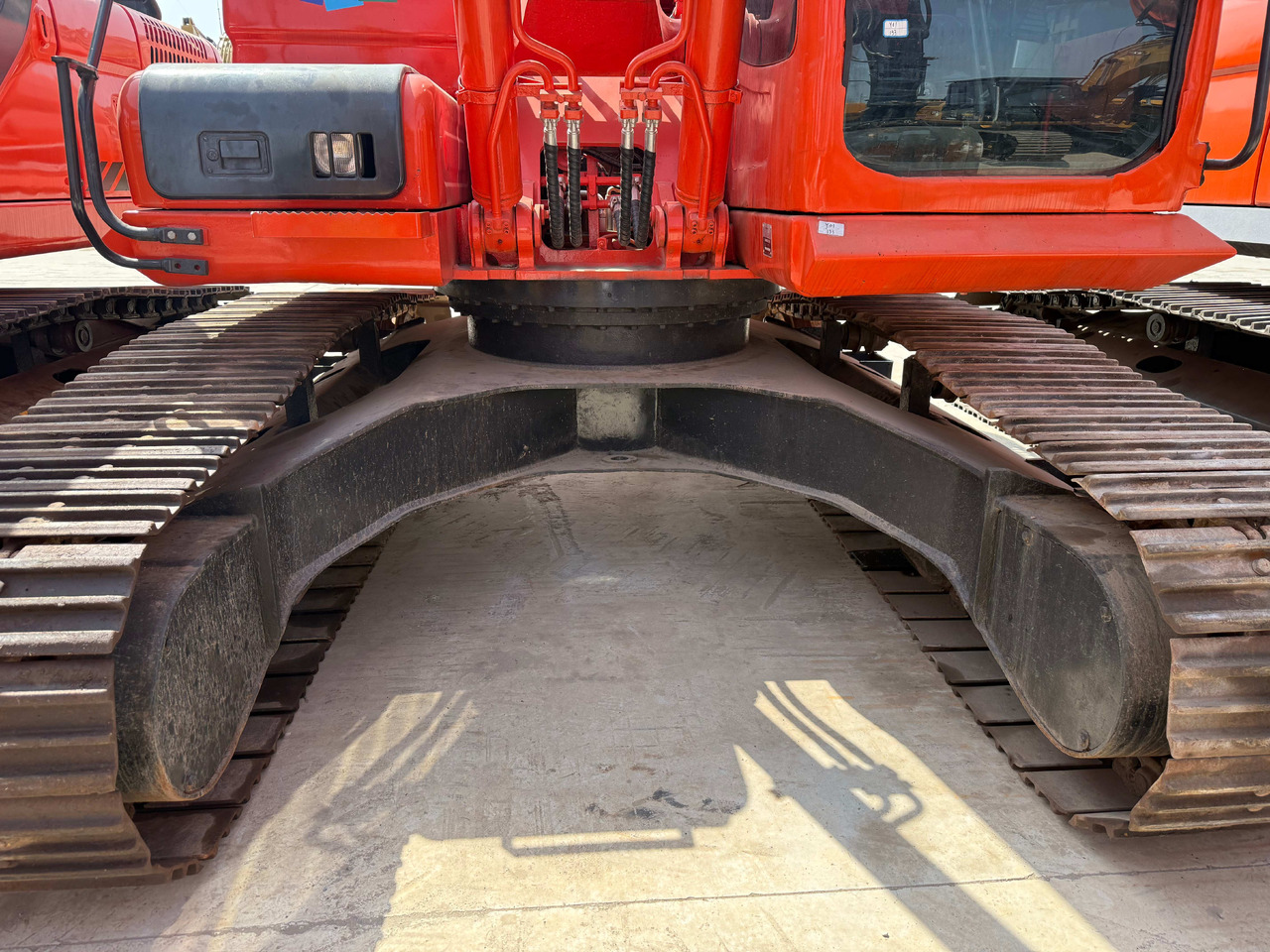 DOOSAN Used Digger Doosan DX225LC-9T Construction Machinery Construction Digger Used Doosan DX225LC-9T Cheap Excavator - Pelle sur chenille: photos 4 DOOSAN Used Digger Doosan DX225LC-9T Construction Machinery Construction Digger Used Doosan DX225LC-9T Cheap Excavator - Pelle sur chenille: photos 4