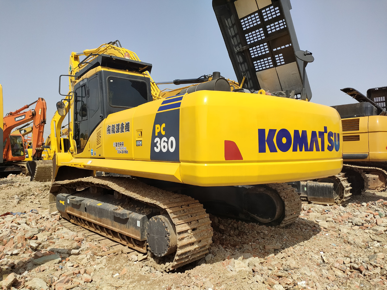 KOMATSU Good Condition Used Komatsu360 Komastu Pc360 Excavator Machine for Cheap Price Hot Sale in China - Pelle sur chenille: photos 2 KOMATSU Good Condition Used Komatsu360 Komastu Pc360 Excavator Machine for Cheap Price Hot Sale in China - Pelle sur chenille: photos 2