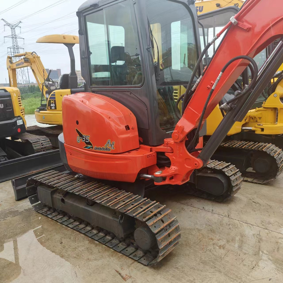 KUBOTA U35 - Mini pelle: photos 3 KUBOTA U35 - Mini pelle: photos 3