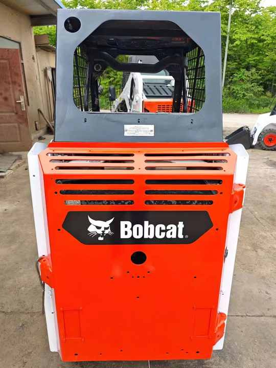 Second Hand Bobcat S70 Skid Steer Loader on Stock Excellent Performance Bobcat S70 S160 S300 330 Skid Steer for Sale - Mini chargeuse: photos 5 Second Hand Bobcat S70 Skid Steer Loader on Stock Excellent Performance Bobcat S70 S160 S300 330 Skid Steer for Sale - Mini chargeuse: photos 5