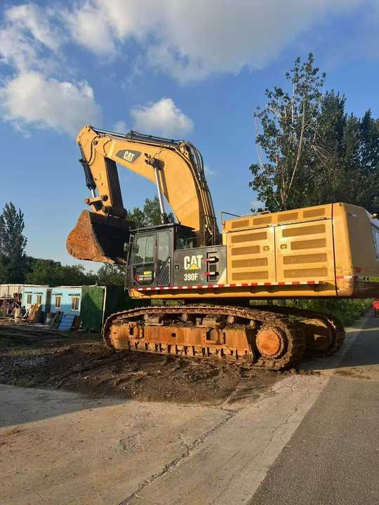 Used Caterpillar 390F Hydraulic Excavator Large Heavy Construction Machinery Cat390F Excavator in Very Good Condition for Sale - Pelle sur chenille: photos 3 Used Caterpillar 390F Hydraulic Excavator Large Heavy Construction Machinery Cat390F Excavator in Very Good Condition for Sale - Pelle sur chenille: photos 3