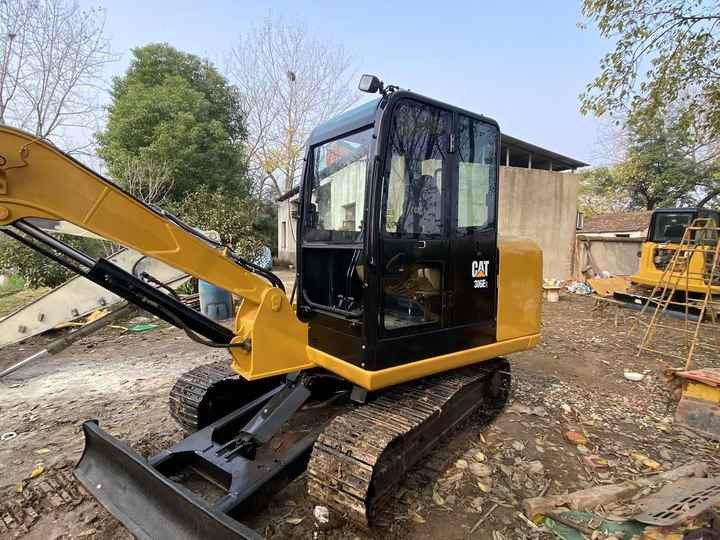 Used Excavators CAT306E Used Japanese Caterpillar Mini 306E2 Excavators for Sale at Cheap Prices - Pelle sur chenille: photos 4 Used Excavators CAT306E Used Japanese Caterpillar Mini 306E2 Excavators for Sale at Cheap Prices - Pelle sur chenille: photos 4