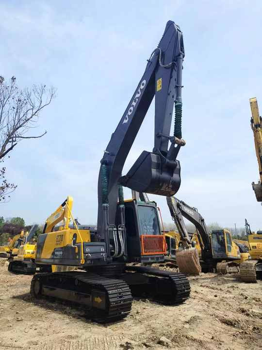 Used Korea Brand volvo Ec210 Excavator for Sale - Pelle sur chenille: photos 2 Used Korea Brand volvo Ec210 Excavator for Sale - Pelle sur chenille: photos 2