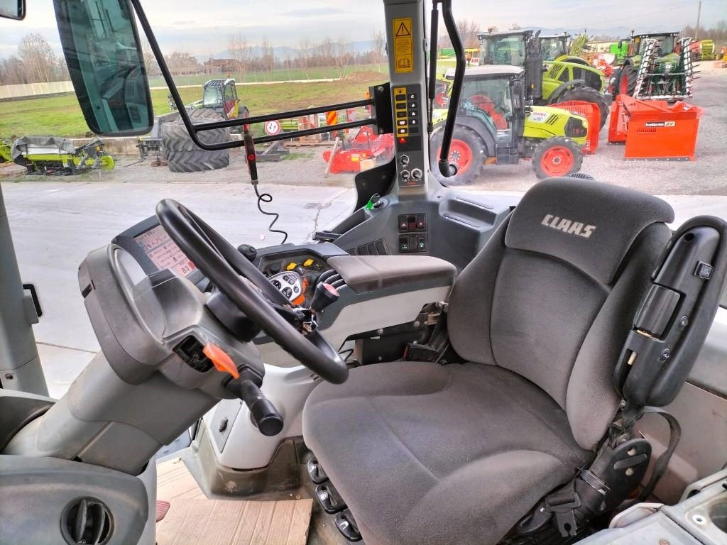 Claas Axion 810  en leasing occasion Claas Axion 810: photos 10
