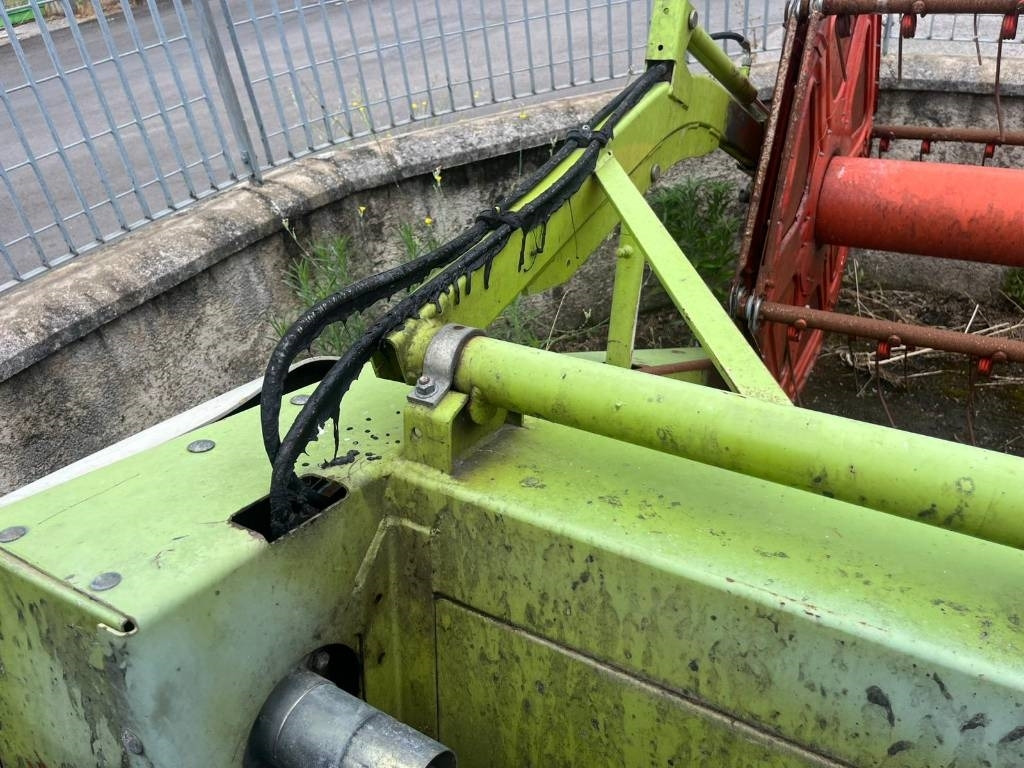 Claas C 600 - Moissoneuse: photos 4 Claas C 600 - Moissoneuse: photos 4