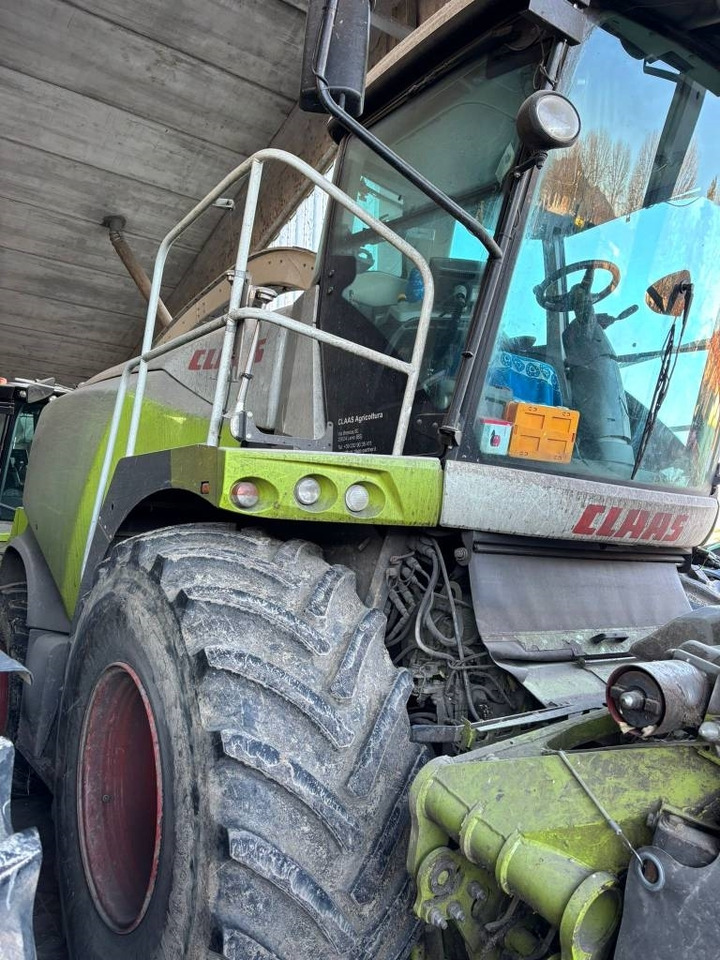 Claas Jaguar 970 - Ensileuse: photos 1 Claas Jaguar 970 - Ensileuse: photos 1