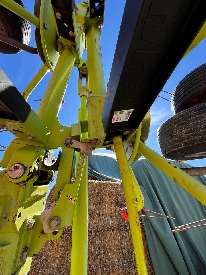 Claas Volto 900 T  - Faneuse: photos 3 Claas Volto 900 T  - Faneuse: photos 3