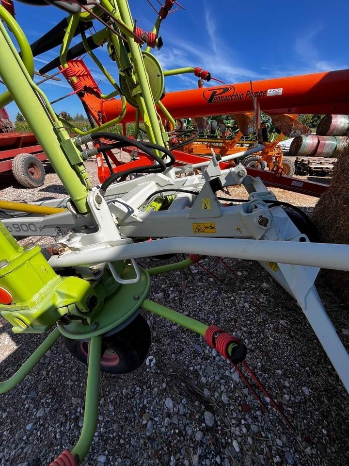 Claas Volto 900 T  - Faneuse: photos 4 Claas Volto 900 T  - Faneuse: photos 4