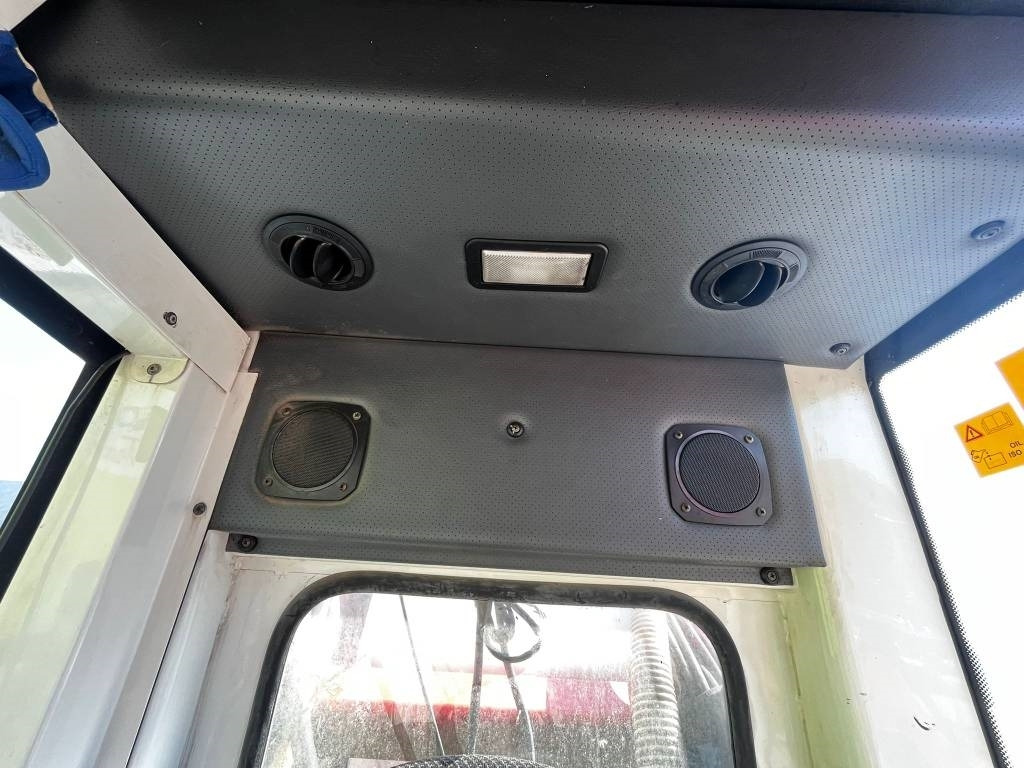 Finotto E170  en leasing occasion Finotto E170: photos 9