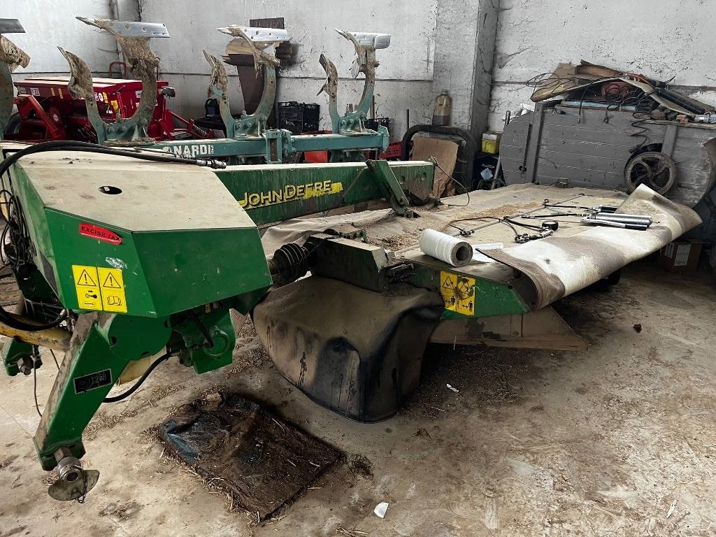 John Deere CC0324 - Faucheuse: photos 1 John Deere CC0324 - Faucheuse: photos 1