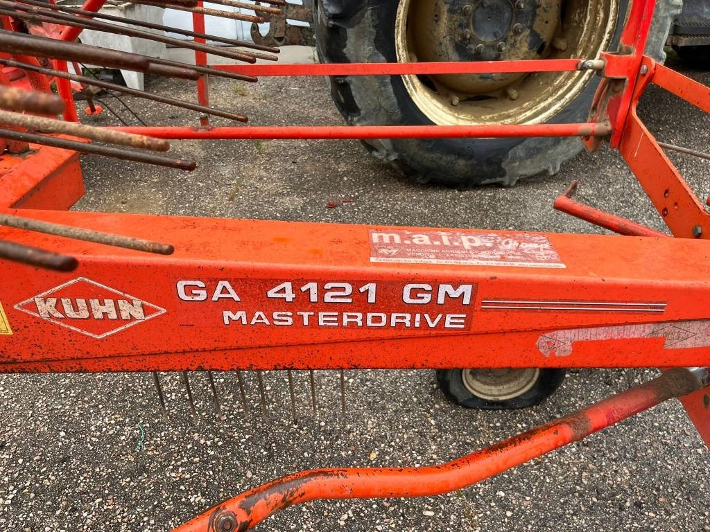 Kuhn GA 4121 G M - Faneuse: photos 5 Kuhn GA 4121 G M - Faneuse: photos 5