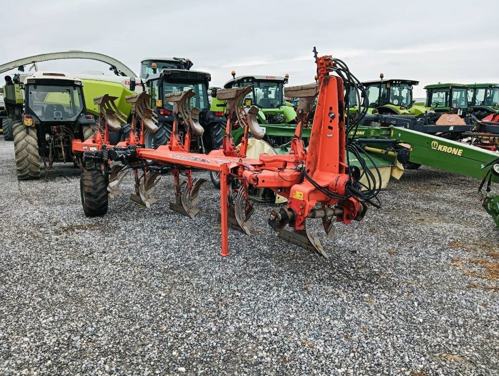 Kuhn Vari-Master 153 - Charrue: photos 5 Kuhn Vari-Master 153 - Charrue: photos 5