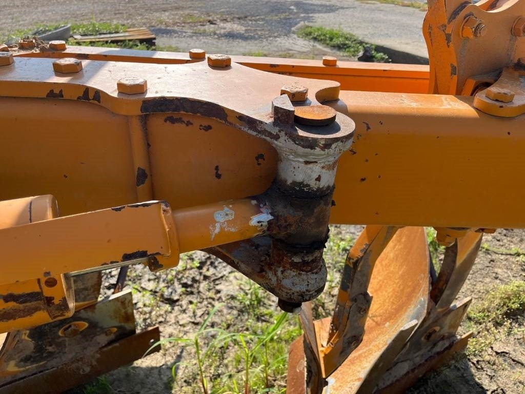 Moro Aratri PNT 20 AV - Charrue: photos 3 Moro Aratri PNT 20 AV - Charrue: photos 3