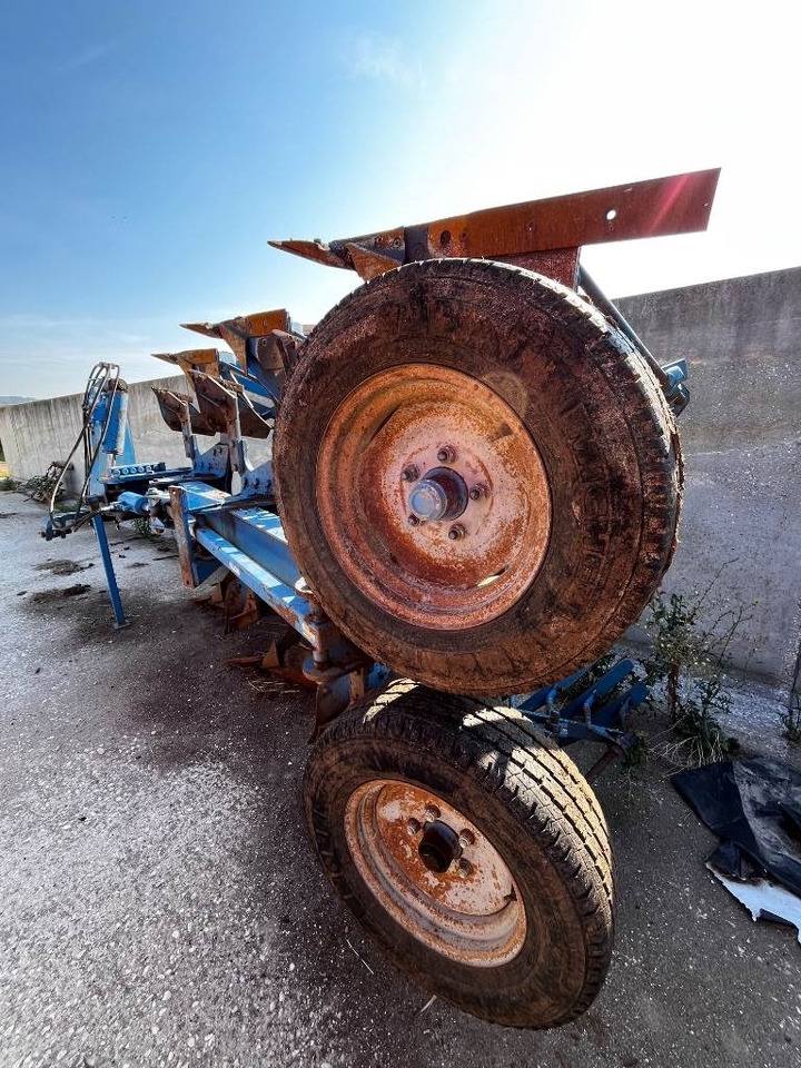 Polesini TRIVOMERE TRV6 - Charrue: photos 5 Polesini TRIVOMERE TRV6 - Charrue: photos 5