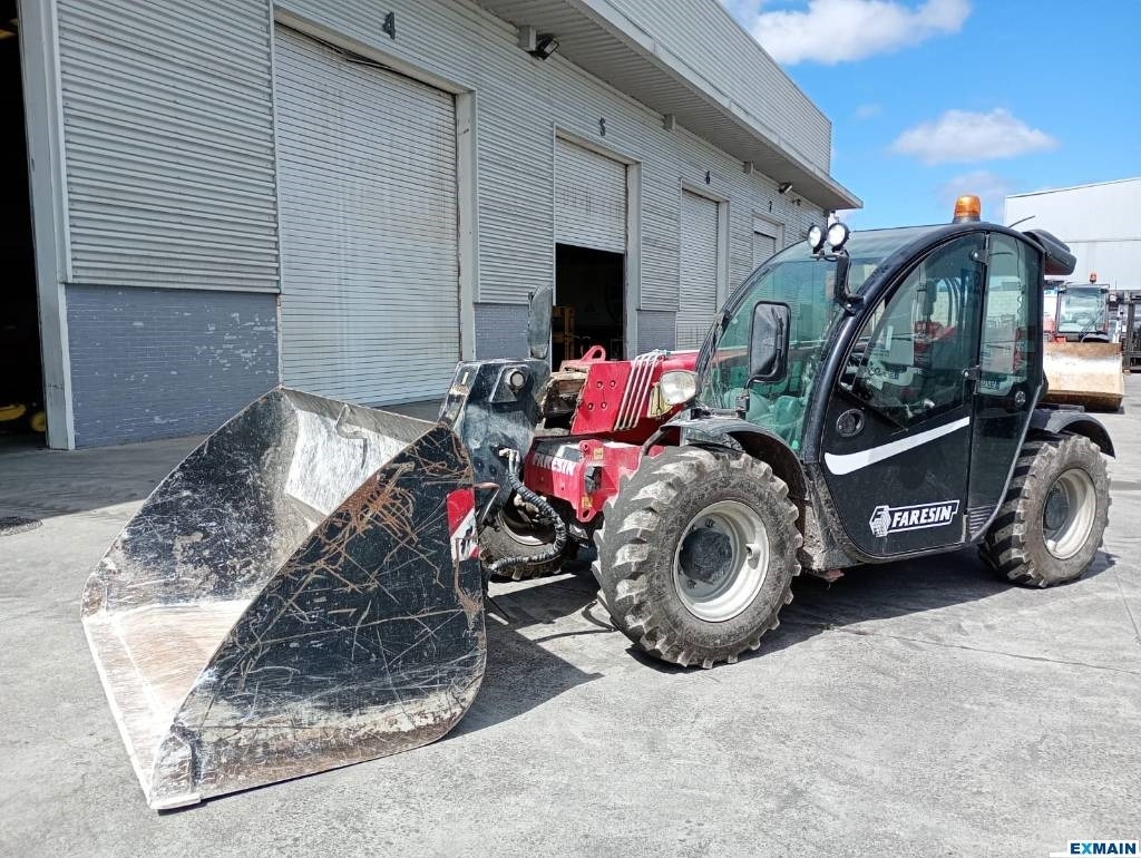 Faresin 626 AGRITOP 3B - Chariot télescopique: photos 3 Faresin 626 AGRITOP 3B - Chariot télescopique: photos 3