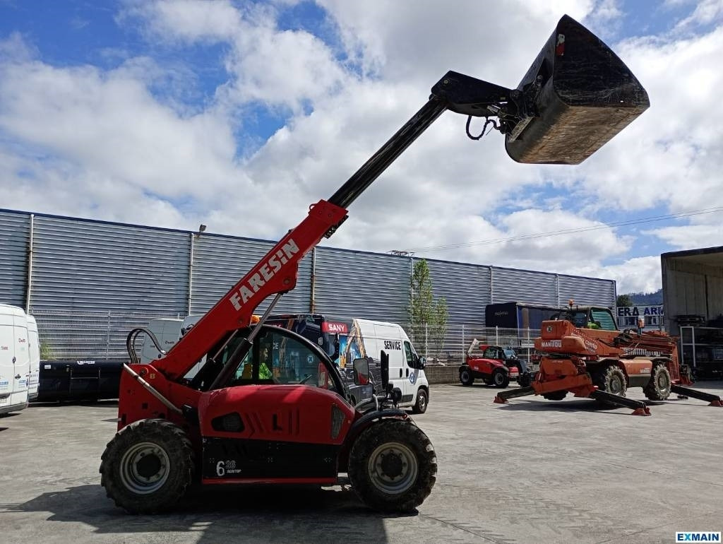 Faresin 626 AGRITOP 3B - Chariot télescopique: photos 5 Faresin 626 AGRITOP 3B - Chariot télescopique: photos 5