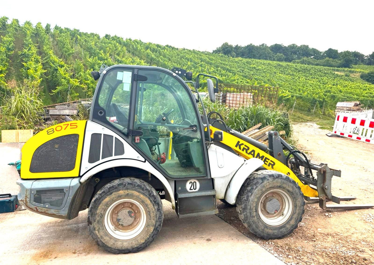 Kramer 8075 / 5075 - Chargeuse sur pneus: photos 1 Kramer 8075 / 5075 - Chargeuse sur pneus: photos 1