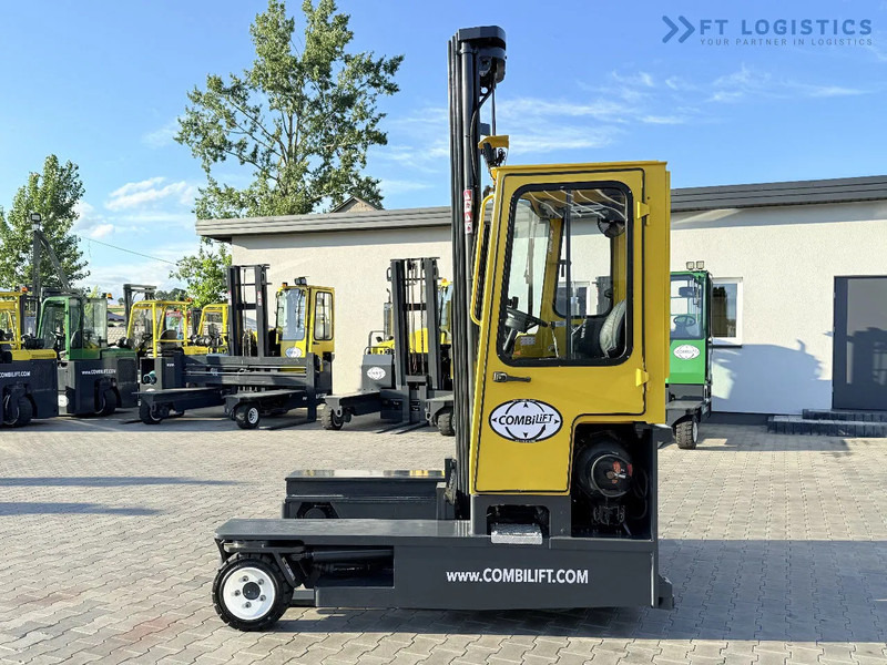 Combilift C3000 / GAS / TRIPLEX – 7500MM / SIDESHIFT / FORK POSITIONER / FREE LIFT / FULL HEATED CABIN / ONLY 7868 HOURS / CONDITION – LIK - Chariot multidirectionnel: photos 2 Combilift C3000 / GAS / TRIPLEX – 7500MM / SIDESHIFT / FORK POSITIONER / FREE LIFT / FULL HEATED CABIN / ONLY 7868 HOURS / CONDITION – LIK - Chariot multidirectionnel: photos 2