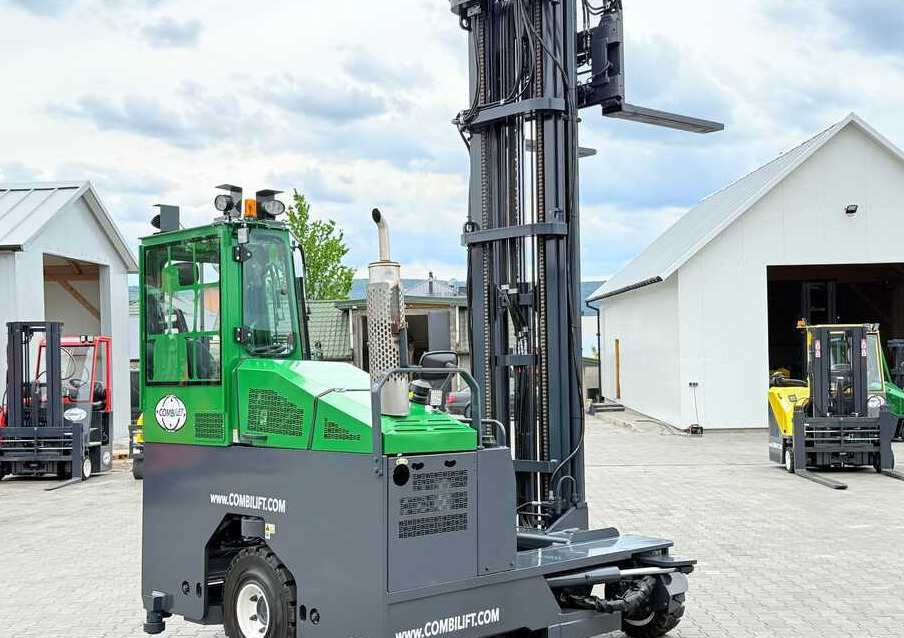 Chariot multidirectionnel Combilift C4000 / GAS / TRIPLEX - 9300MM / FREE-LIFT / POSITIONER / LIKE NEW: photos 29