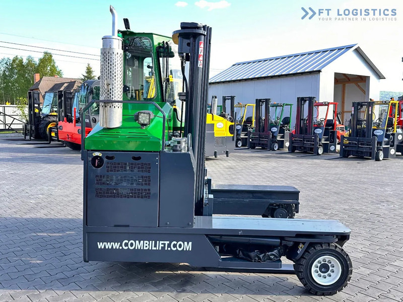 Chariot multidirectionnel Combilift C4000 / TRIPLEX / 4900MM / LPG / FREE LIFT / FORK SHIFT / LIKE NEW C4000 / TRIPLEX / 4900MM / LPG / FREE LIFT / FORK SHIFT / LIK: photos 6 Chariot multidirectionnel Combilift C4000 / TRIPLEX / 4900MM / LPG / FREE LIFT / FORK SHIFT / LIKE NEW C4000 / TRIPLEX / 4900MM / LPG / FREE LIFT / FORK SHIFT / LIK: photos 6