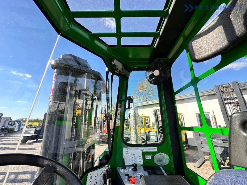 Chariot multidirectionnel Combilift C4000 / TRIPLEX / 4900MM / LPG / FREE LIFT / FORK SHIFT / LIKE NEW C4000 / TRIPLEX / 4900MM / LPG / FREE LIFT / FORK SHIFT / LIK: photos 17 Chariot multidirectionnel Combilift C4000 / TRIPLEX / 4900MM / LPG / FREE LIFT / FORK SHIFT / LIKE NEW C4000 / TRIPLEX / 4900MM / LPG / FREE LIFT / FORK SHIFT / LIK: photos 17