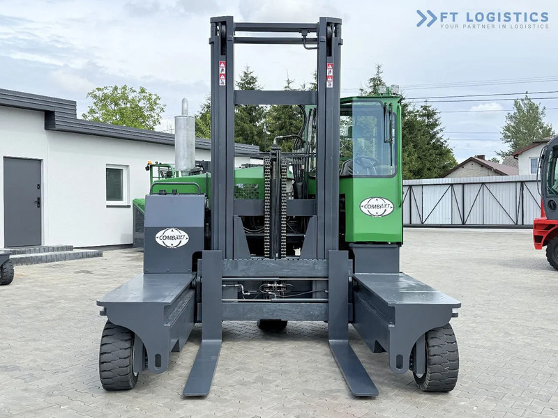 Combilift C8000 / GAS / DUPLEX – 4700MM / FORK POSITIONER / FREE LIFT / FULL HEATED CABIN / ONLY 5141 HOURS / CONDITION – LIKE NEW! C8000 - Chariot multidirectionnel: photos 5 Combilift C8000 / GAS / DUPLEX – 4700MM / FORK POSITIONER / FREE LIFT / FULL HEATED CABIN / ONLY 5141 HOURS / CONDITION – LIKE NEW! C8000 - Chariot multidirectionnel: photos 5
