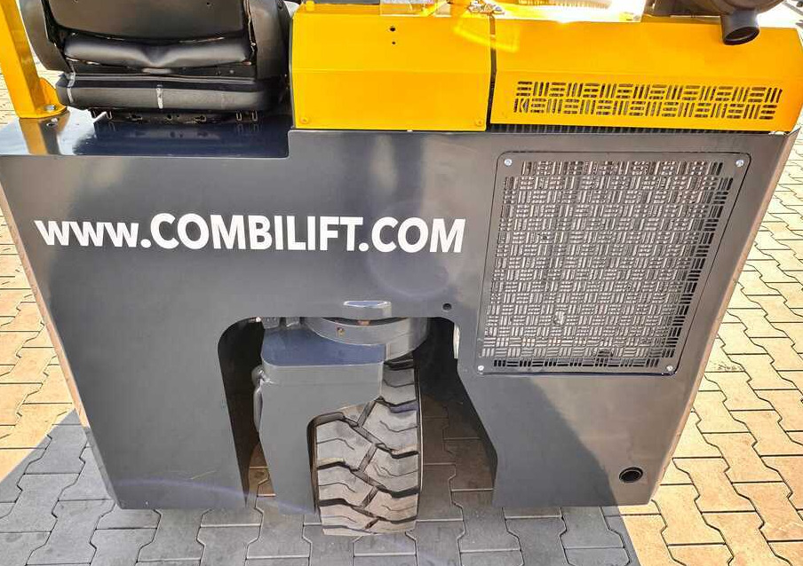 Chariot multidirectionnel Combilift CB3000 / LPG / DUPLEX / 4000MM / FREE LIFT / NEW BAND TIRES / LIKE NEW: photos 11