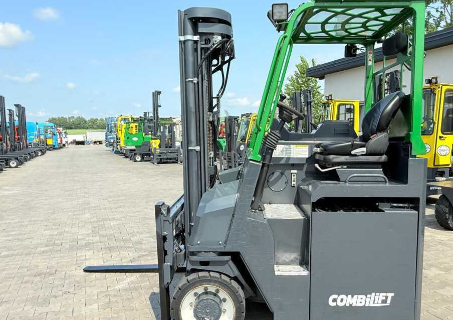 Chariot multidirectionnel Combilift CBE4000 / TRIPLEX / 5200 / FREE-LIFT: photos 9