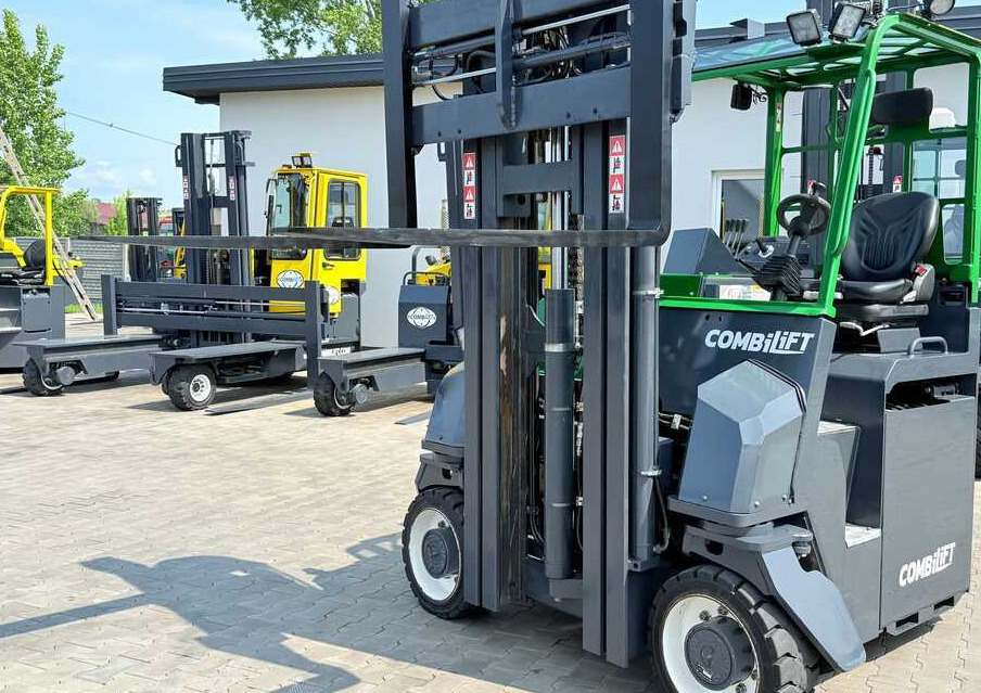 Chariot multidirectionnel Combilift CBE4000 / TRIPLEX / 5200 / FREE-LIFT: photos 11