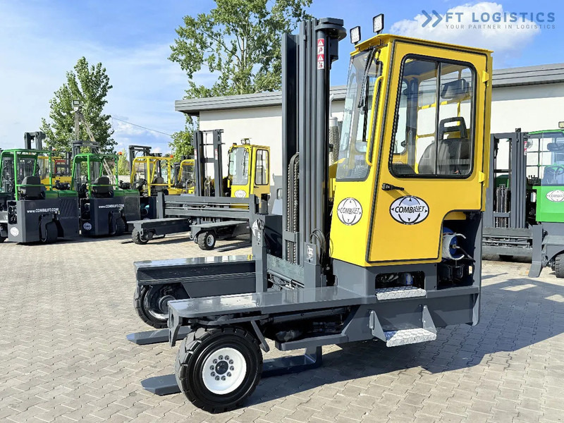 Combilift Combilift C5000XL / GAS / TRIPLEX 6000MM / FREE LIFT / FORK POSITIONER / HEATING / TELESCOPIC FORKS 1200/2000MM / FULL HEATED CA - Chariot multidirectionnel: photos 2 Combilift Combilift C5000XL / GAS / TRIPLEX 6000MM / FREE LIFT / FORK POSITIONER / HEATING / TELESCOPIC FORKS 1200/2000MM / FULL HEATED CA - Chariot multidirectionnel: photos 2