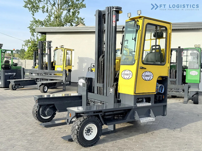 Combilift FOUR-WAY / MULTI-DIRECTIONAL FORKLIFT C5000XL / GAS / TRIPLEX 6000MM / FREE LIFT / FORK POSITIONER / HEATING / EXTENDABLE FORKS - Chariot multidirectionnel: photos 2 Combilift FOUR-WAY / MULTI-DIRECTIONAL FORKLIFT C5000XL / GAS / TRIPLEX 6000MM / FREE LIFT / FORK POSITIONER / HEATING / EXTENDABLE FORKS - Chariot multidirectionnel: photos 2