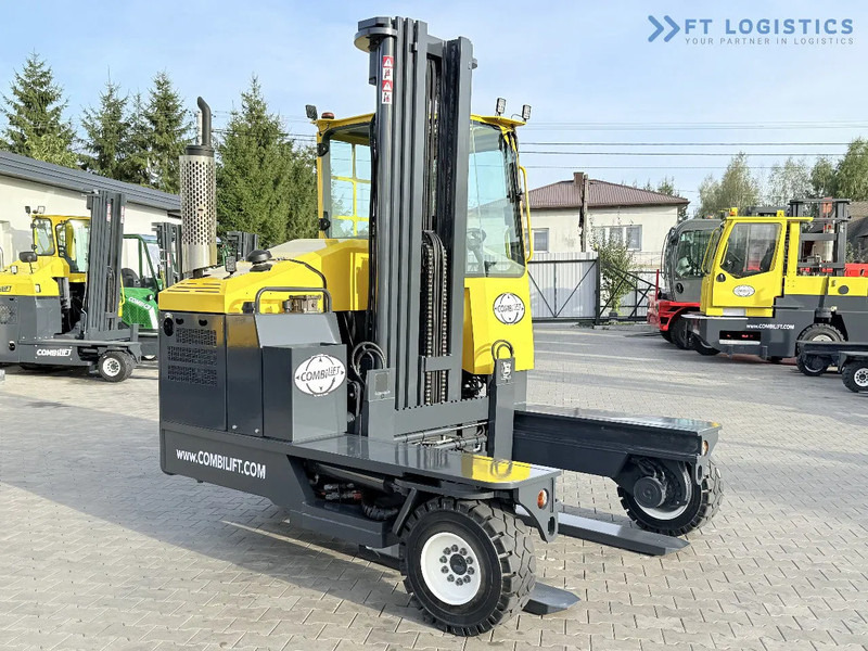 Combilift FOUR-WAY / MULTI-DIRECTIONAL FORKLIFT C5000XL / GAS / TRIPLEX 6000MM / FREE LIFT / FORK POSITIONER / HEATING / EXTENDABLE FORKS - Chariot multidirectionnel: photos 5 Combilift FOUR-WAY / MULTI-DIRECTIONAL FORKLIFT C5000XL / GAS / TRIPLEX 6000MM / FREE LIFT / FORK POSITIONER / HEATING / EXTENDABLE FORKS - Chariot multidirectionnel: photos 5