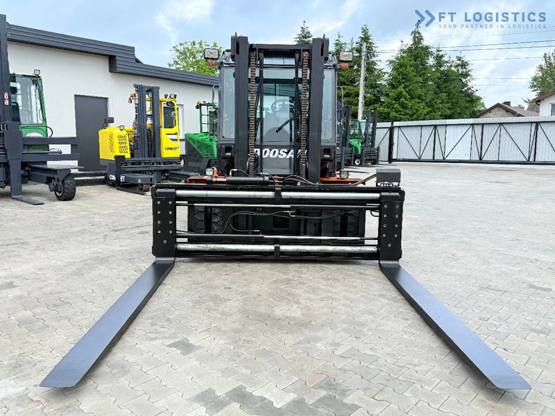 Doosan DOOSAN / DUPLEX 3000MM / SIDE SHIFT / FORK POSITIONER / 2500MM FORKS / 7000KG / CABIN / LIKE NEW DOOSAN / DUPLEX 3000MM / SIDE S - Chariot élévateur diesel: photos 4 Doosan DOOSAN / DUPLEX 3000MM / SIDE SHIFT / FORK POSITIONER / 2500MM FORKS / 7000KG / CABIN / LIKE NEW DOOSAN / DUPLEX 3000MM / SIDE S - Chariot élévateur diesel: photos 4
